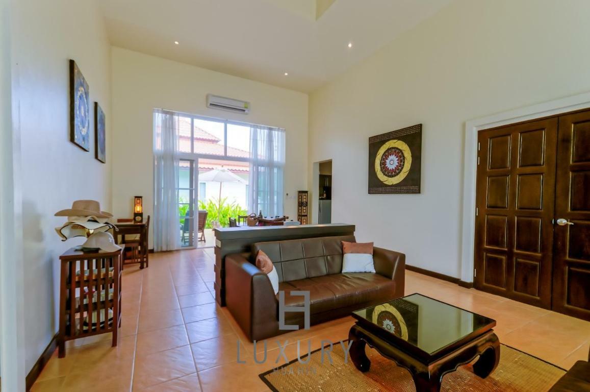 Bali Style 2 Bedroom Villa With Pool - B99 Хуа Хин Экстерьер фото